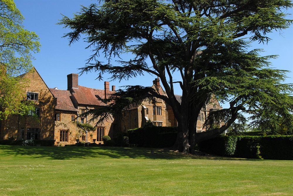 Fawsley Hall Hotel Daventry Extérieur photo